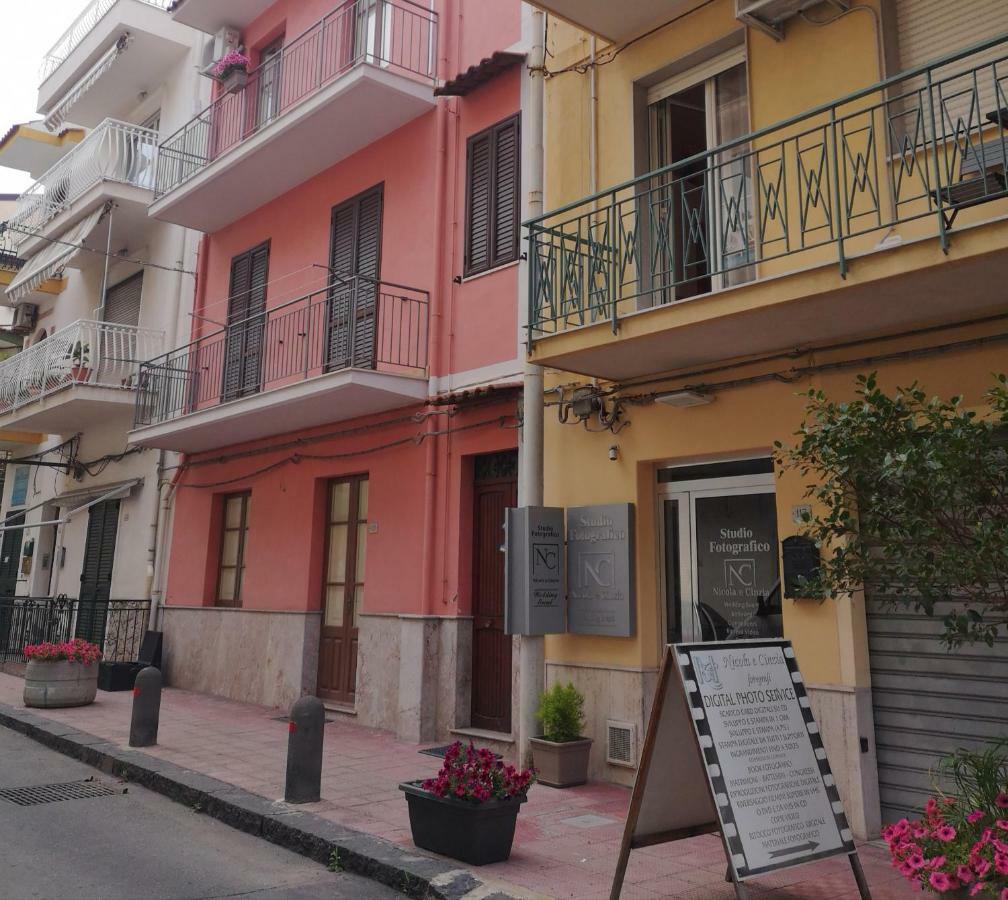 Casa Dany&Olga Apartment Giardini Naxos Exterior photo